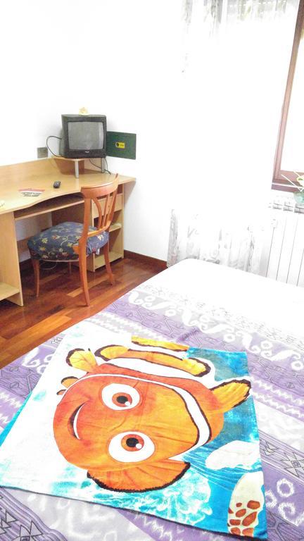 Appartamento Turistico Laura Rom Exterior foto